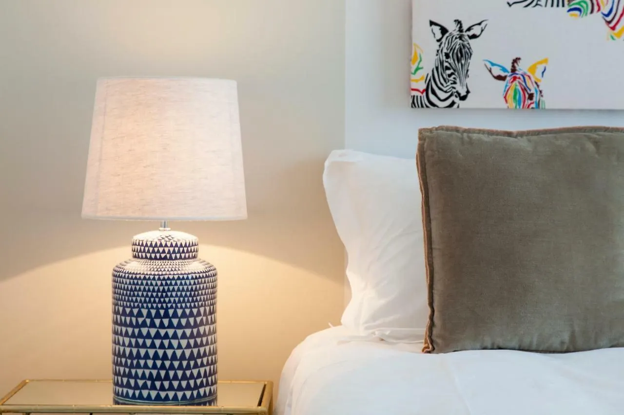 Joivy Deluxe 3Br Apt With Workspace By Figueira Sq And Rossio Subway Lisboa Daire